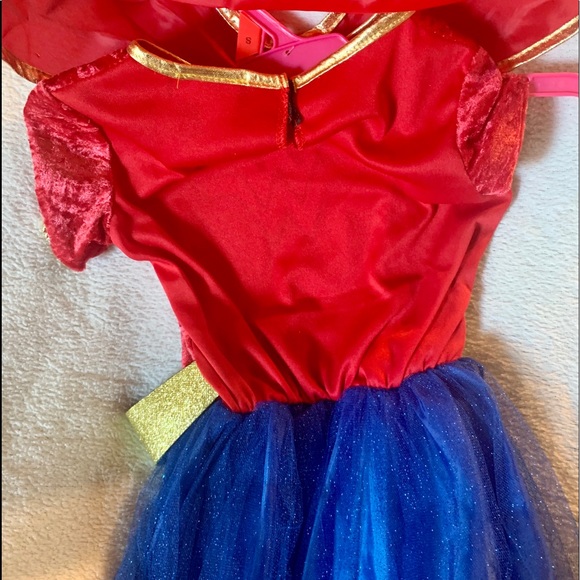Rubie's Girl's Wonder Woman Costume - Dress With Cape, Tiara, Gauntlets & Belt, Officially Licensed DC